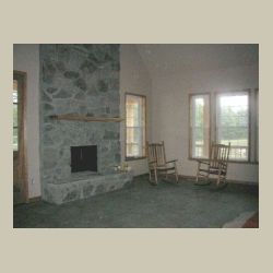 Interior 04.jpg